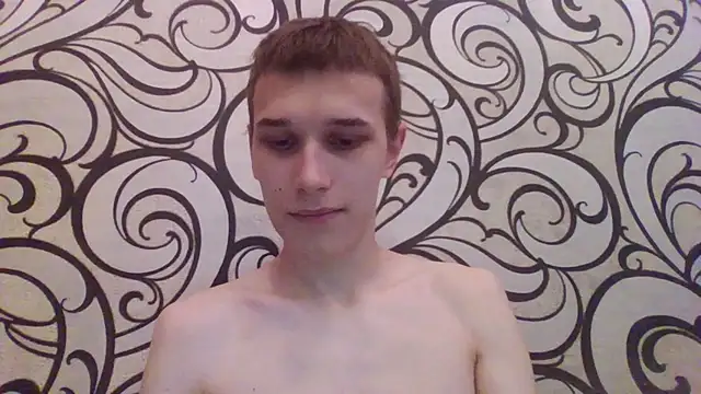 Snapshot of your___honeyy chatting on 10.02.25 your   honeyy online show from 10.02.25