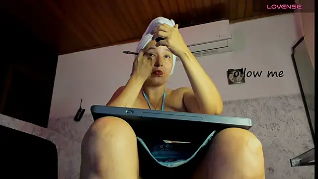 marly charm  online show from 02.16.26