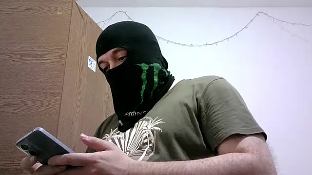 Snapshot of Black_Scorpion91 chatting on 10.21.25 Black Scorpion91 online show from 10.21.25