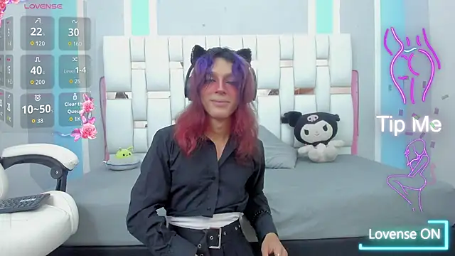 MilkWhore1 online show from 10.22.25