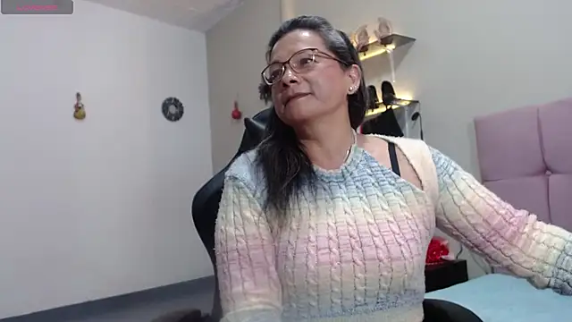 SolVegaNaciente online show from 11.02.25