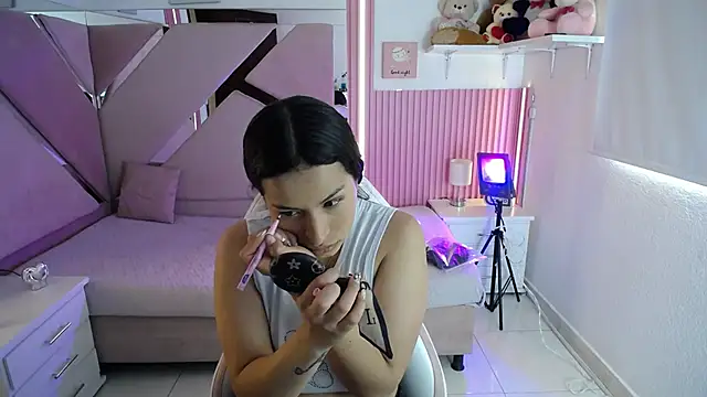 Mia garcia28 online show from 10.07.25