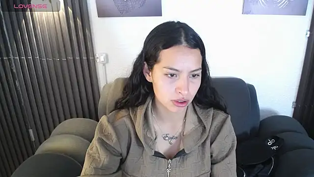 Mia garcia28 online show from 05.13.26