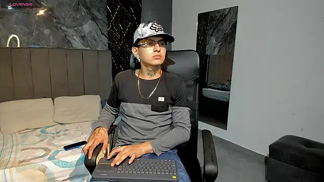 Ebebyjuan online show from 06.05.26