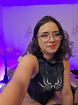 Mia wee online show from 02.19.26