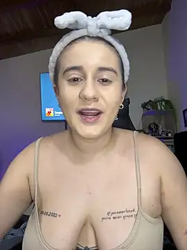 Snapshot of Lana_Herondale chatting on 05.02.26 Lana Herondale online show from 05.02.26