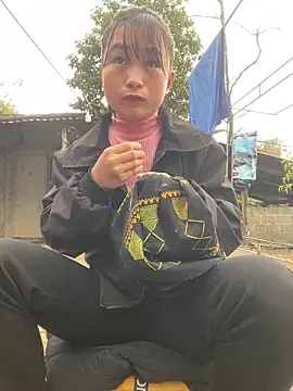 Sunyinn online show from 12.21.25