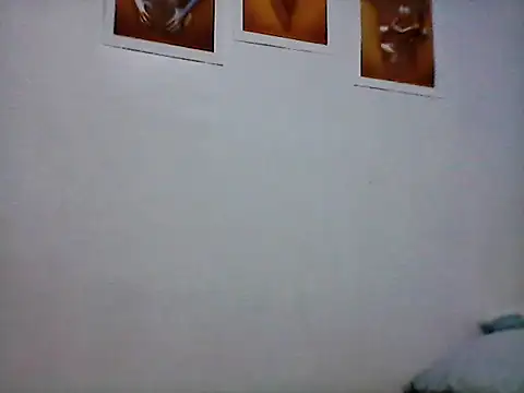 nhayasquirt online show from 09.10.25