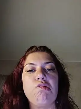 Snapshot of LadyNora chatting on 05.18.26 LadyNora online show from 05.18.26