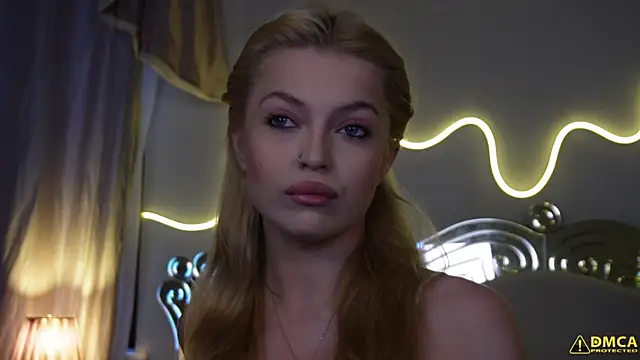 kellypeachcake online show from 11.11.25