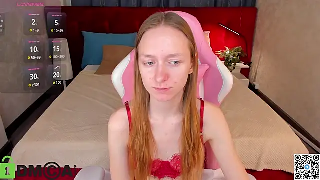 Mia E1fie online show from 11.27.25