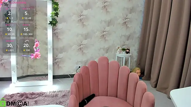 cute luucy online show from 09.16.25