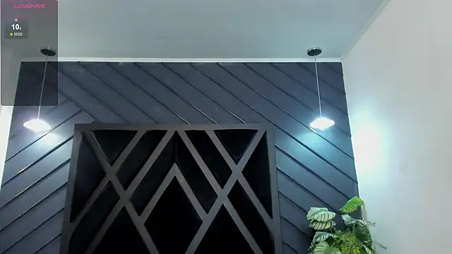 Snapshot of marco_garciia_ chatting on 11.22.25 marco garciia online show from 11.22.25