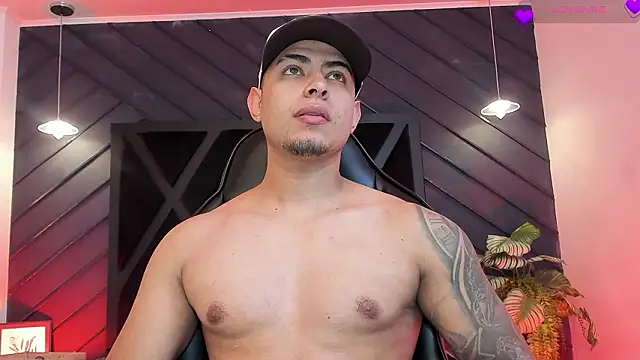 marco garciia  online show from 02.05.26