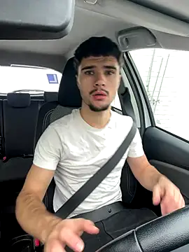 Snapshot of los_freaky chatting on 11.27.25 los freaky online show from 11.27.25