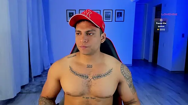 Nicolasmontoya16 online show from 11.04.25