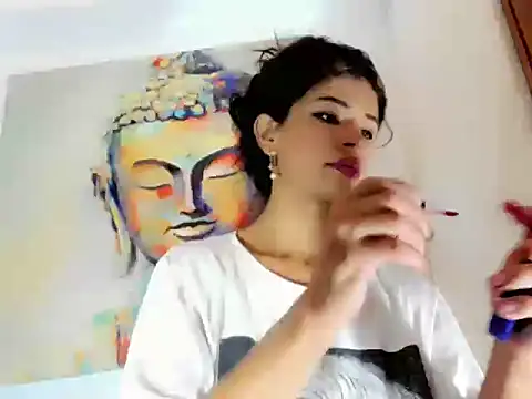 Snapshot of ravenous_charmer chatting on 09.11.25 ravenous charmer online show from 09.11.25