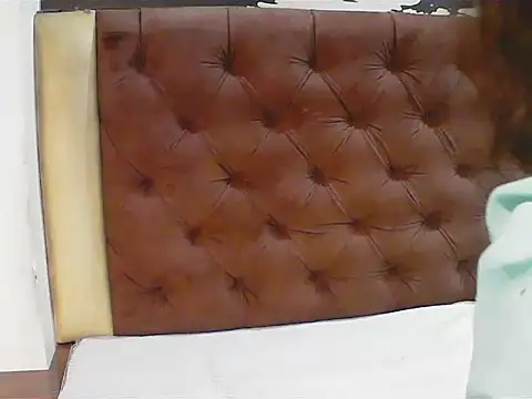 elize   online show from 11.07.25