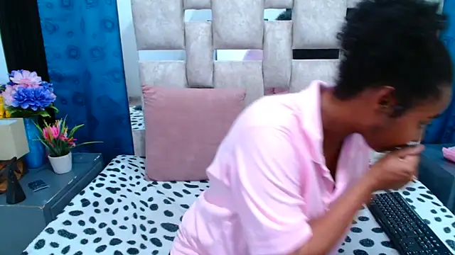 AmbarSmit online show from 09.13.25