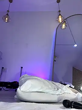 hade rosse online show from 11.09.25