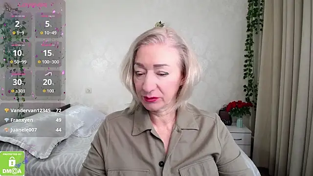 hunters woman online show from 11.05.25