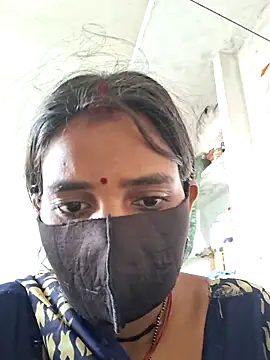 RAYI Queen 3 online show from 11.06.25