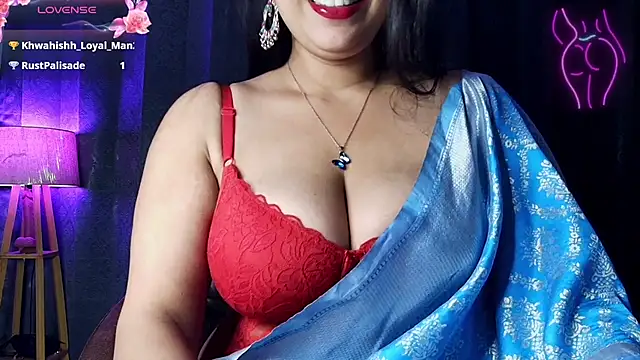 MissNasha online show from 11.18.25