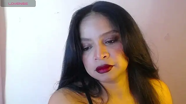 Sara cute92 online show from 10.28.25