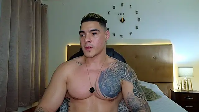 Snapshot of Steven_Velez chatting on 10.30.25 Steven Velez online show from 10.30.25