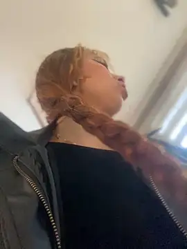 Sallem Pink online show from 11.21.25