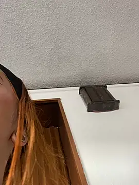 Sallem Pink online show from 04.12.26