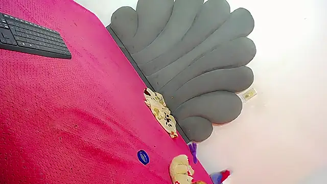 Sativa-sexy online show from 03.04.26