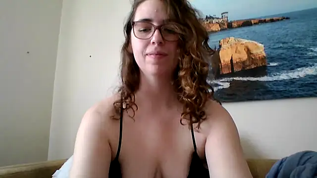 Snapshot of sweetsocalgirl chatting on 03.06.26 sweetsocalgirl online show from 03.06.26