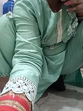 Snapshot of kajal_01raj chatting on 11.06.25 kajal 01raj online show from 11.06.25