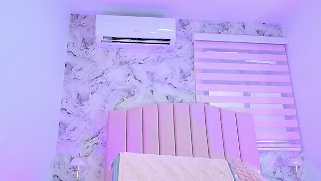 cataleya ebony  online show from 11.13.25