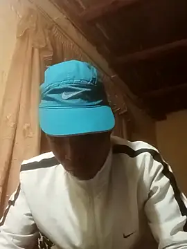 Snapshot of franceew chatting on 03.14.26 franceew online show from 03.14.26