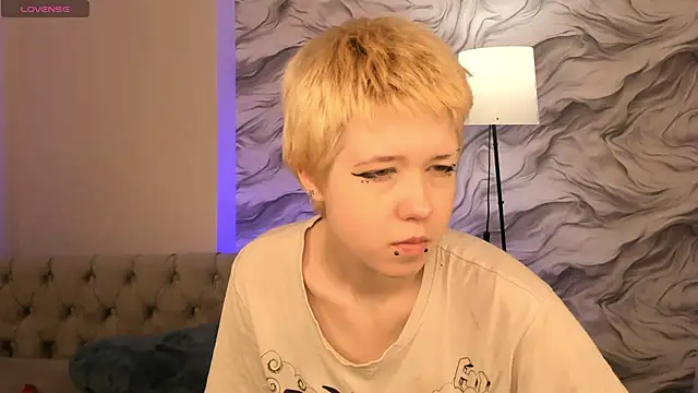 CarolineRichter online show from 10.10.25