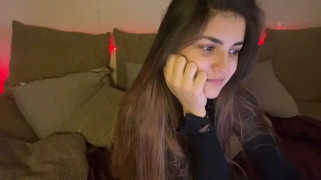 Vivalenti Kiss online show from 12.04.25