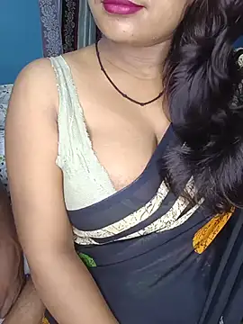Snapshot of Naughty-Chaaya chatting on 05.12.26 Naughty-Chaaya online show from 05.12.26