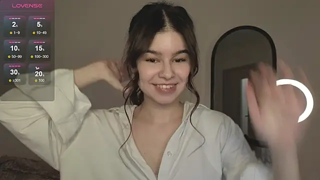 Snapshot of sladkoezzzka chatting on 09.17.25 sladkoezzzka online show from 09.17.25