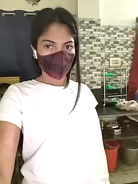 priya 26 online show from 11.15.25