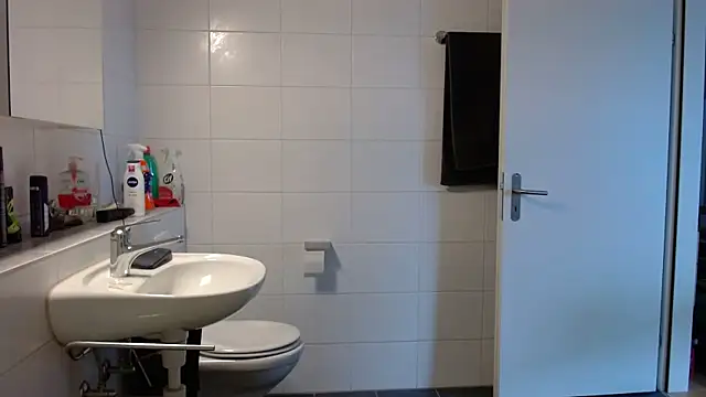 Snapshot of Hijuga chatting on 02.08.26 Hijuga online show from 02.08.26