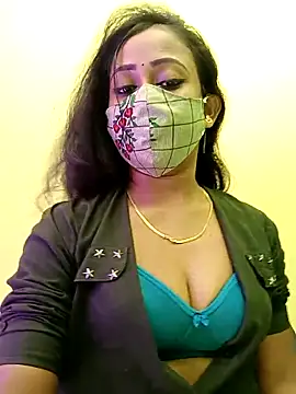 Snapshot of Puja-baby chatting on 09.12.25 Puja-baby online show from 09.12.25