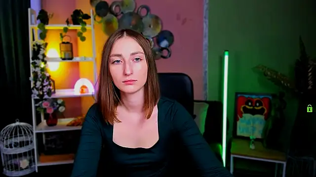 eva smiith  online show from 10.01.25