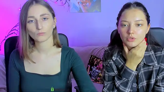 eva smiith  online show from 10.10.25