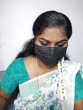 Snapshot of Tamil_Princess12 chatting on 06.23.26 Tamil Princess12 online show from 06.23.26