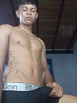 Snapshot of God_Eros_23cm chatting on 05.29.26 God Eros 23cm online show from 05.29.26