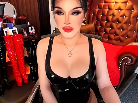 Snapshot of devongarcia chatting on 10.17.25 devongarcia online show from 10.17.25