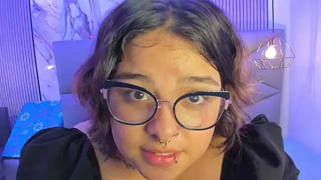 lulukawai16 online show from 04.11.26