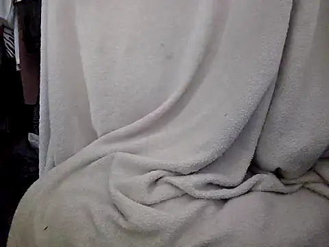 Snapshot of Mancho2289 chatting on 10.21.25 Mancho2289 online show from 10.21.25